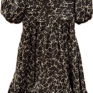 Chic Black and Cream Midi Dress